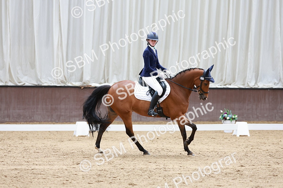 SBM_009116 - Class 6b - Novice 6 - 11.02-12.19