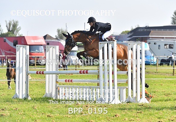 BPP_0195 - CLASS 1 Senior Newcomers/ 1.10m Open