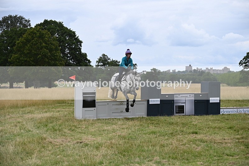 WJ6_4988 - Time at Jump 13:04 to 13:34