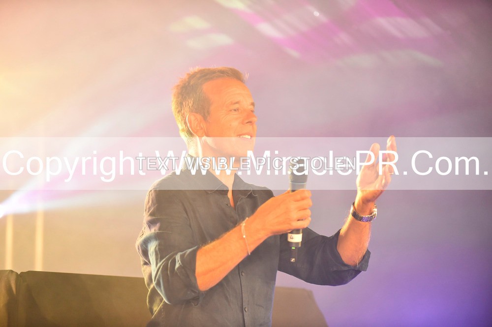 SH4_8479 - Pat Sharp.