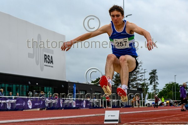 ComMast25-919412 - Track Male Set One