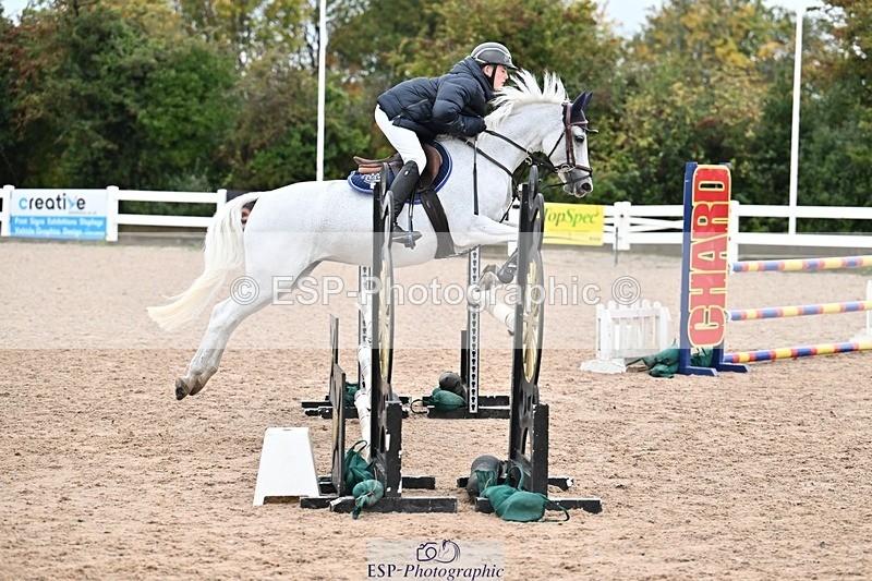 250920-151742-01756 - Cls 32 Stepping Stones