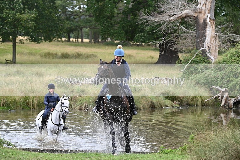 WJ7_3566 - Time at Water 12:15 to 12:50