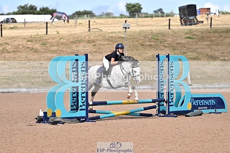260804-153557-00121 - Clear Round