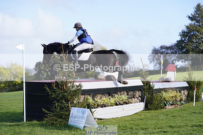 241025-144410-08980 - 219-Sam.Jennings-MONBEG.IGUASSU