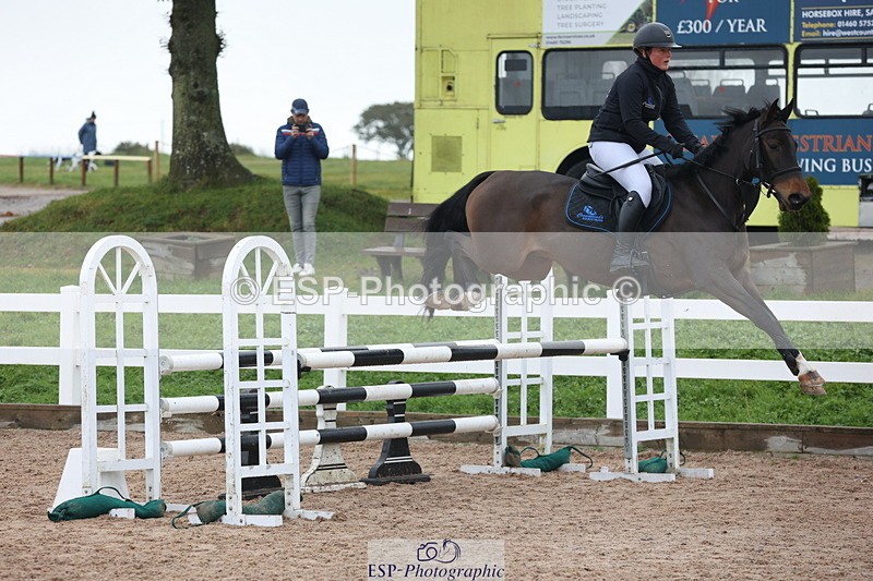 231112A-095402-03112 - Cls 17 Blue Chip Novice Winter Qualifier