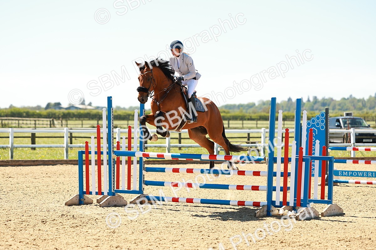 SBM_000916 - Class 3 - Senior Discovery - 1.00m