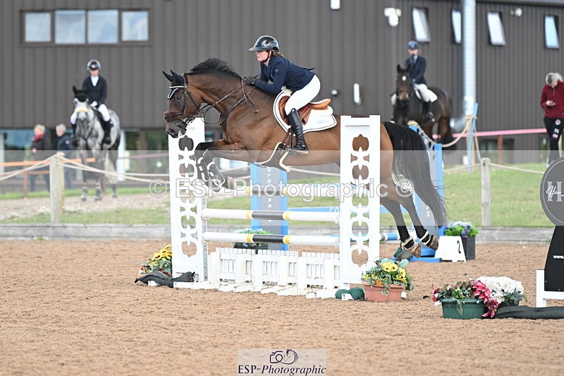 240912A-104818-00412 - Cls 2 Snr Newcomers