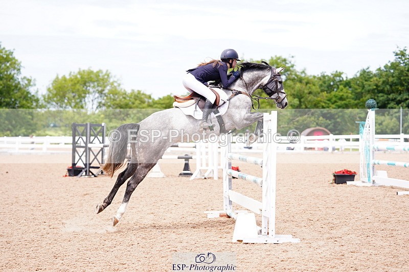 240629A-125050-05467 - Cls 18 Newcomers and 1m Open