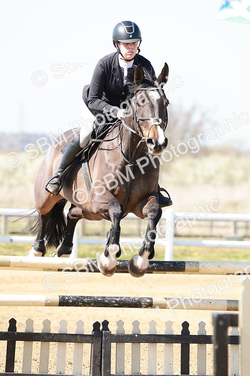 SBM_004335 - Class 17 - Senior Newcomers - 1.10m