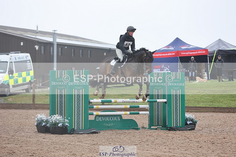 250418-100431-00617 - 017-Rosie.Bradley-Hole-KILMOUNTAIN.TOYBOY