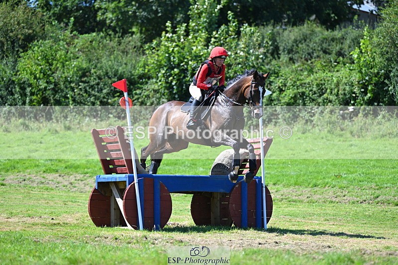 240811A-145804-05616 - 170