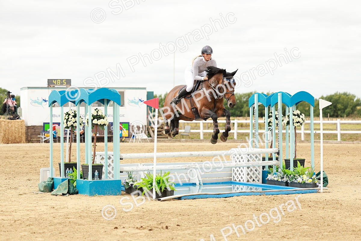 SBM_017770 - Class 21 - Senior Newcomers Championship 2d Rd