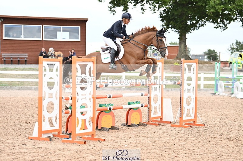 250820B-135322-00822 - Cls 6 Foxhunter and 1.20m Open