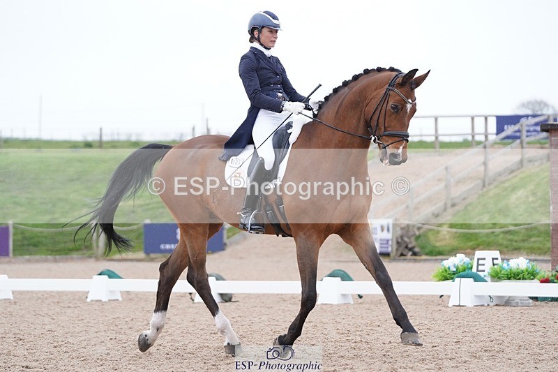 250403-163942-03383 - 005-Sara-Jane.Lanning-Choice