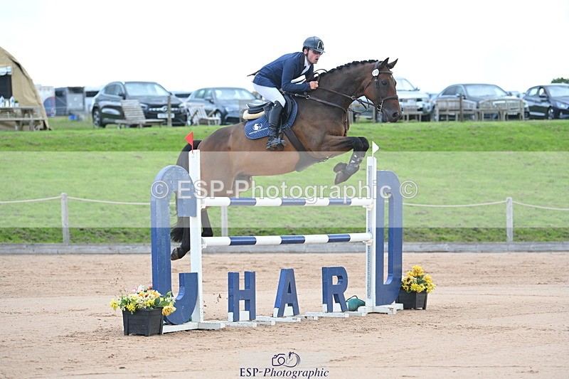 230721A-103425-05368 - Cls 6, 2 Star Medium 1.35m