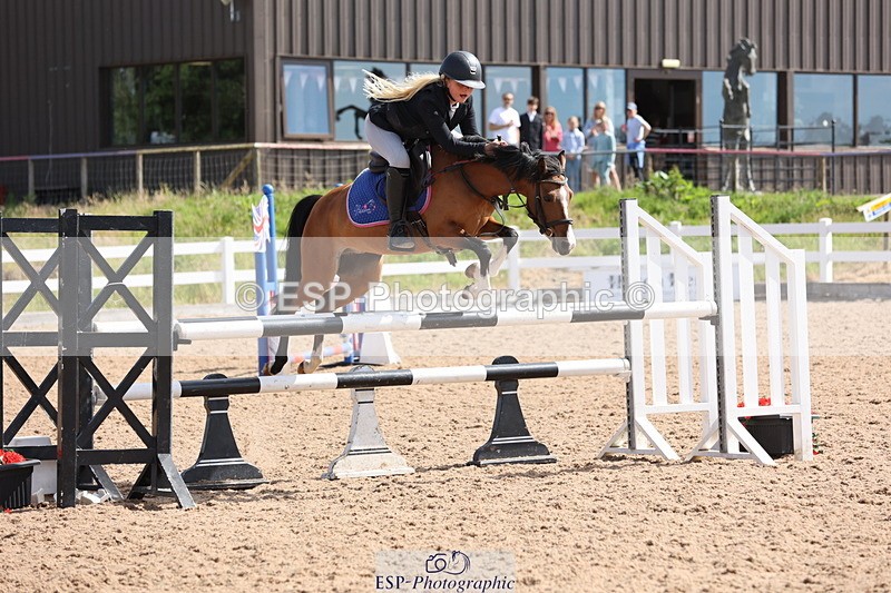 240629A-100805-03982 - Cls 17 Discovery and 90cm Open