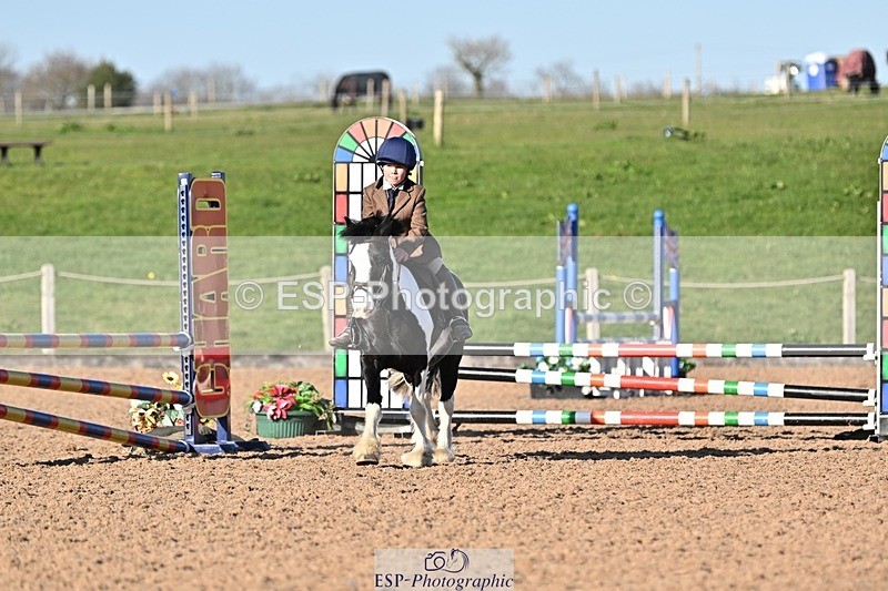 250401-172404-00397 - 70cm classes