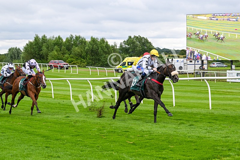 100724-Race 2-J Street-4761 - Race 2