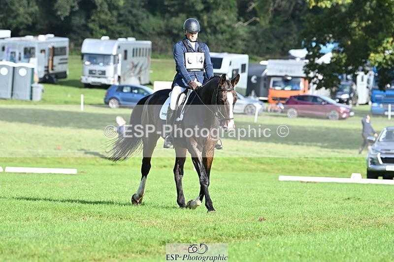 231020-110402-07776 - 644-HANDS.FREE-Alec.Miles-DR