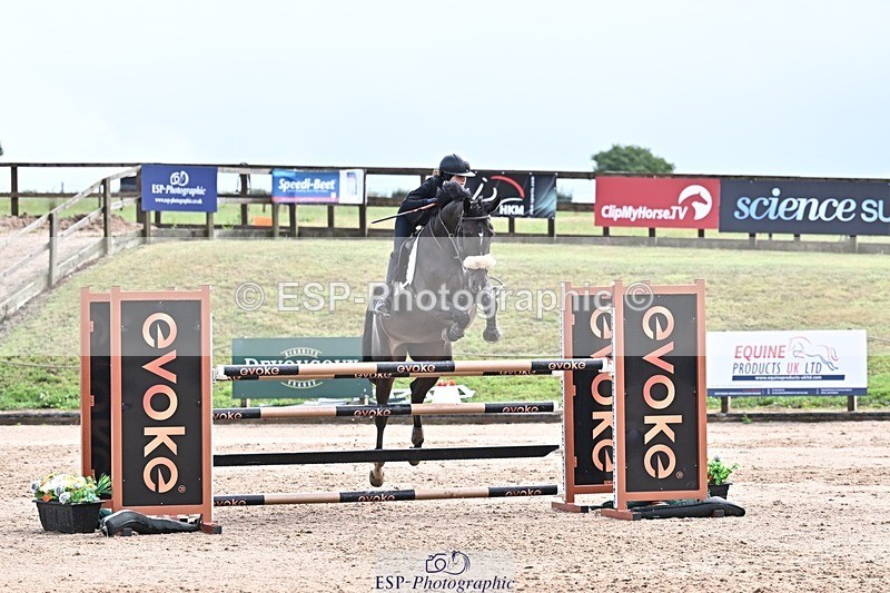 250731-103633-00403 - Cls 02 Snr Fox 1st Rnd