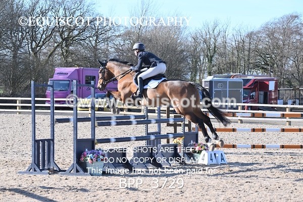 BPP_3729 - CLASS 8 Senior Newcomers/ 1.10m Open