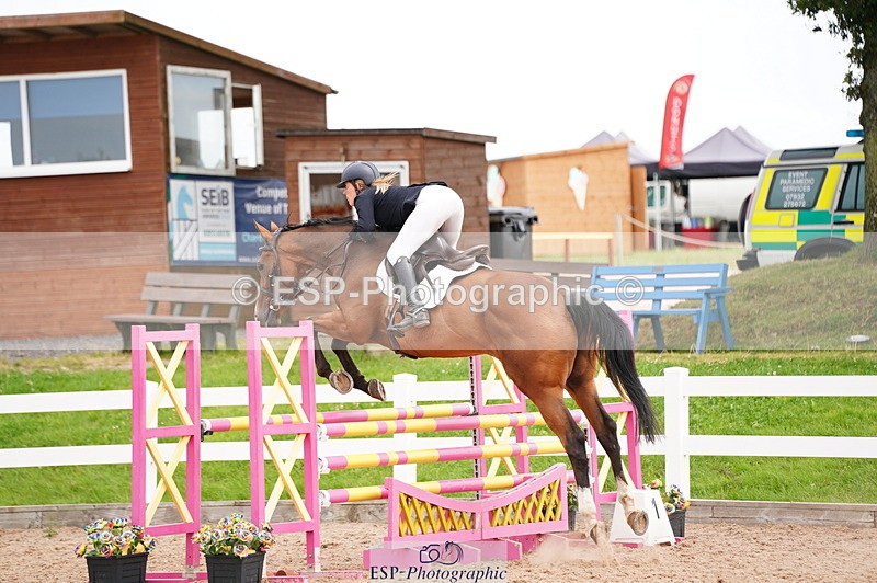 240803A-134228-08287 - Cls 38 1.05m Amateur Qualifier