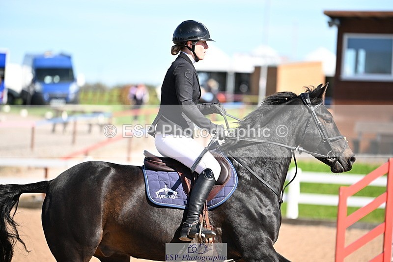 240914A-141312-07565 - Cls 24-S 1.05m Amateur Qualifier