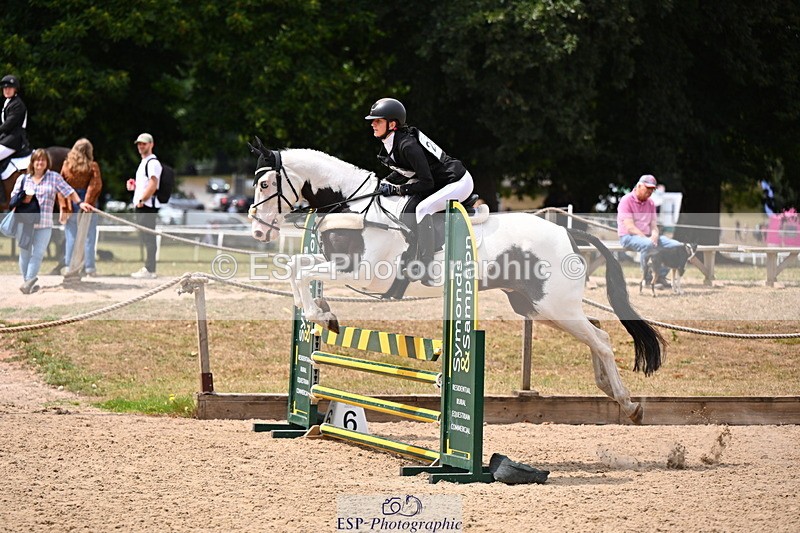 250802A-135025-05618 - F-257-Sophie.Clay-ACE