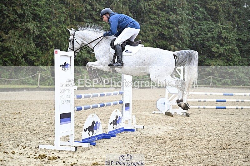 250830A-153829-07879 - Cls 24 Snr Discovery and 1m Open