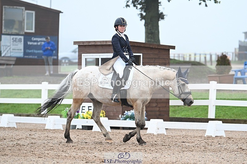 250907-151741-09325 - 128-Chantelle.Oliver-SymondsStadmorslow.Coffee.n.Cream