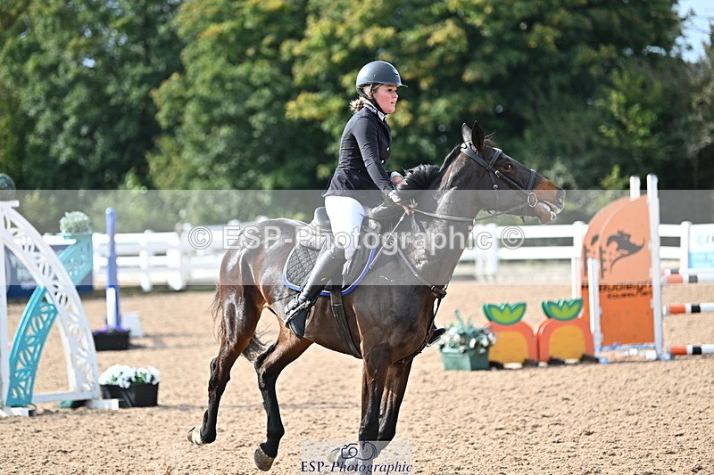 241004A-114652-01672 - Fri 08 85cm Amateur Quals