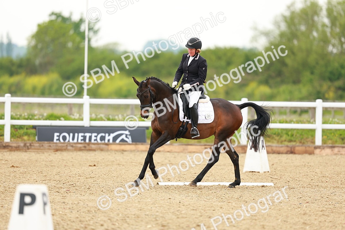 SBM_005391 - Class 16 - Novice 6