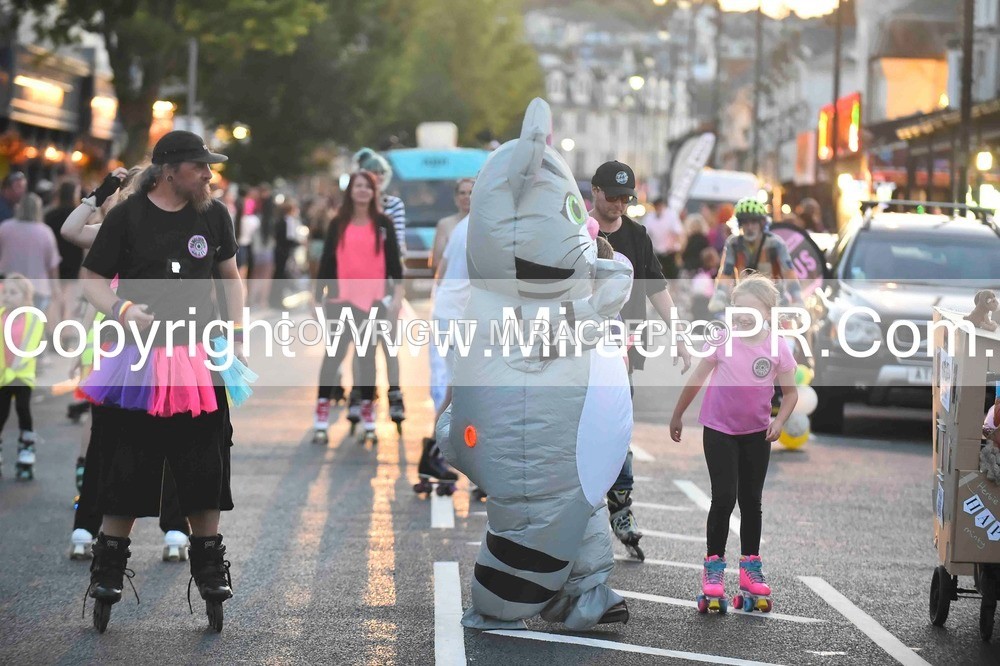 SH4_4044 - Carnival Procession.