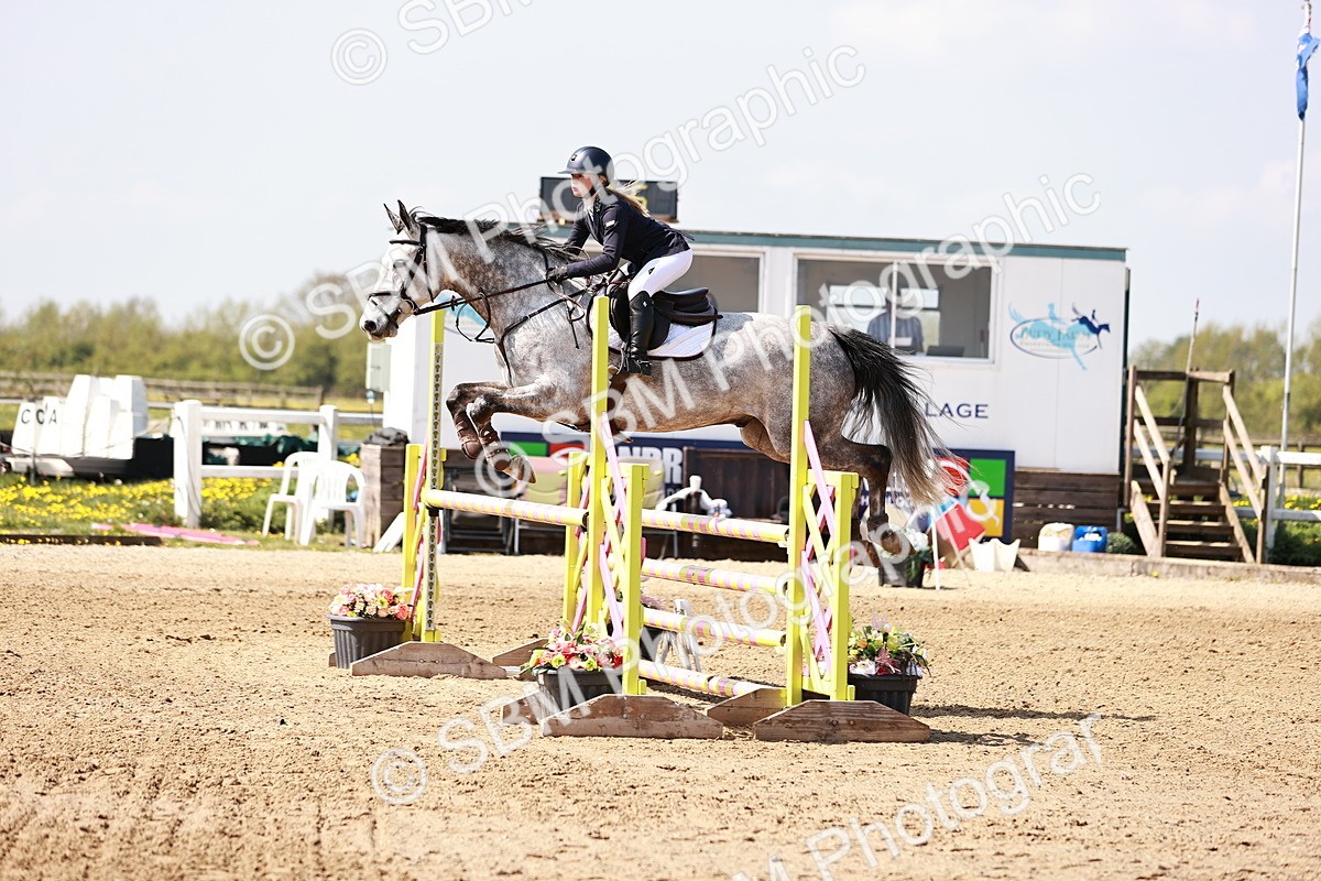  - Class 23 - Senior 1.05m