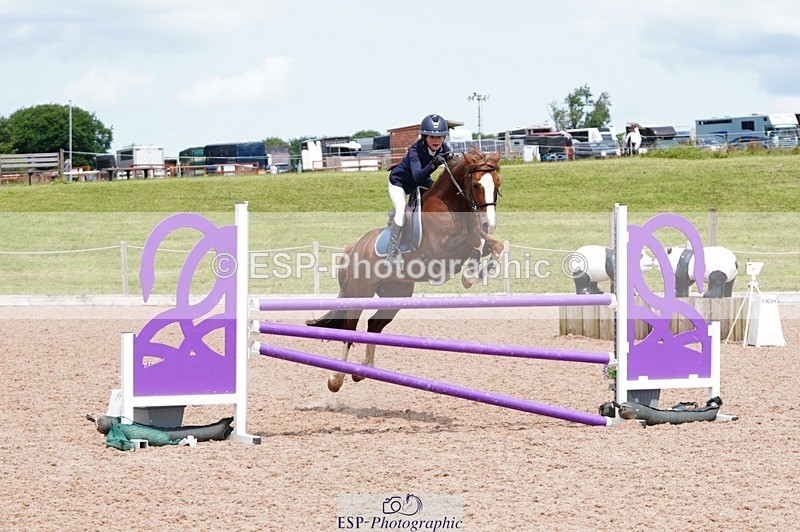 250608-125022-02760 - Cls 9 Pony Newcomers and 1m