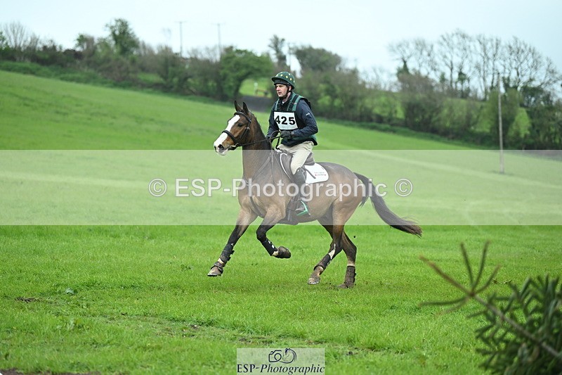 250419-105137-08076 - 425-Ollie.Martin-MIH.POP.SOCKS