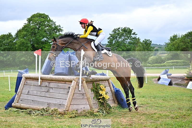 250524A-094305-08773 - A-008-Ada.Marson-IZZIETOP