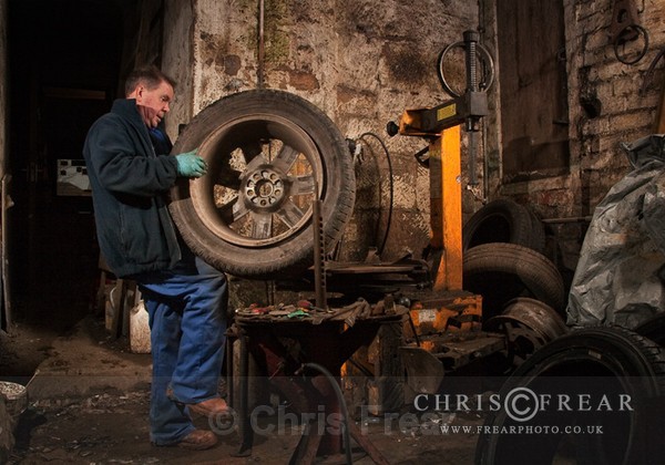 tyreshop02 - Worlds Smallest Tyreshop