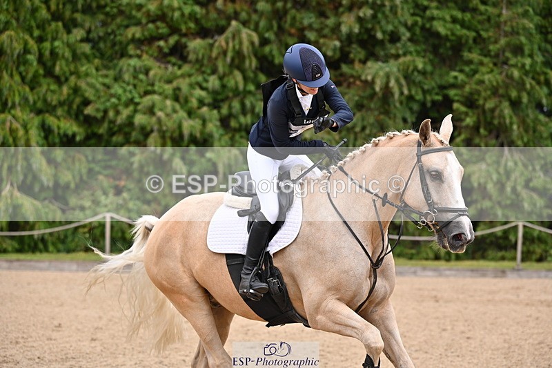 250802A-143800-05956 - F-273-Imogen.Knight-FOURSEASONS.FIRST.EDITION