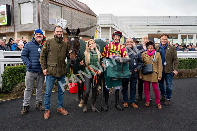 171224-Race 1-Be The Difference-1370 - Race 1