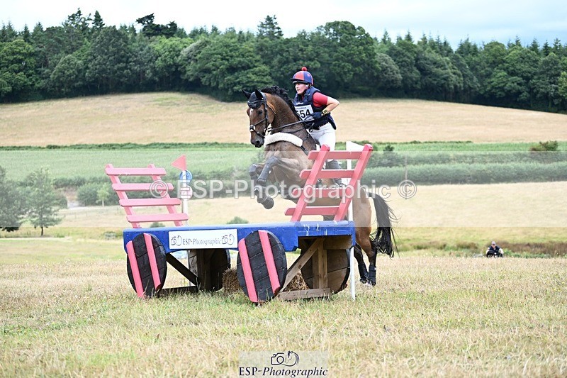 250803A-123822-13254 - M-554-Lucy.Henretty-Lee-AMANDI.VIVENDI