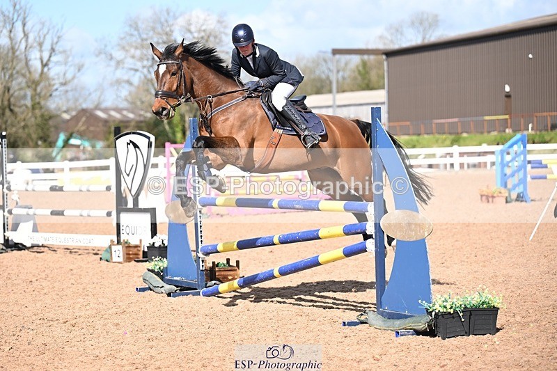 260328-140157-03979 - Cls 24 1.05m Amateur Quali