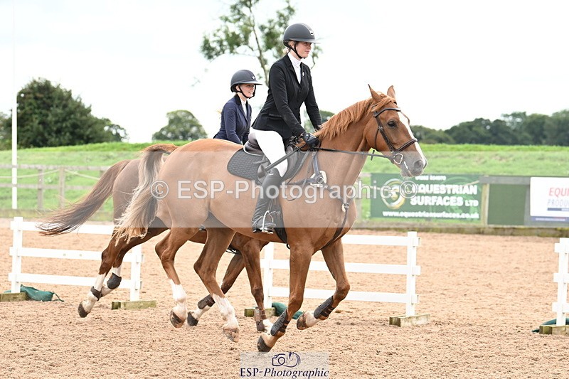 240908A-140602-04179 - Cls 15 U21 Intro 90cm-1.00m  Team Comp
