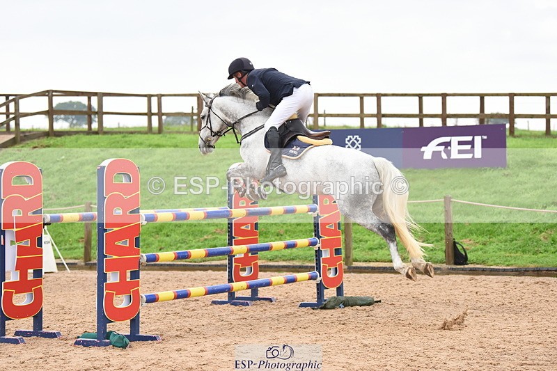 230916A-110718-04011 - Cls 14 Snr Foxhunter