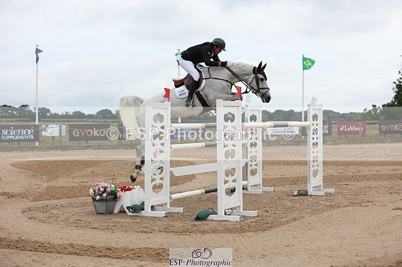 250719-174113-17427 - Cls 7, 3 Star Big Tour Break to End