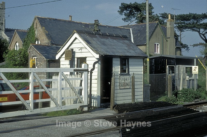May 1993 - Stoke No. 32 Level Crossing, East Stoke, Dorset