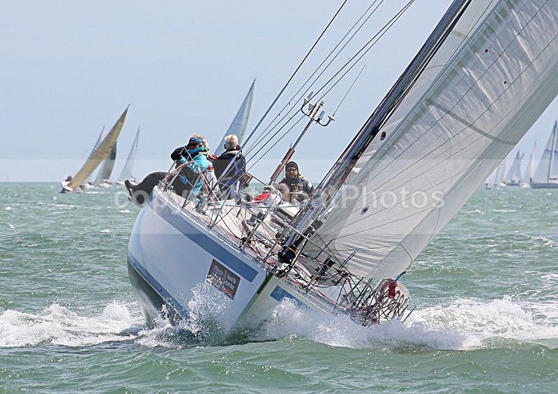 130601 GBR9939 WT7A9885 - ROUND THE ISLAND RACE - 1st June 2013