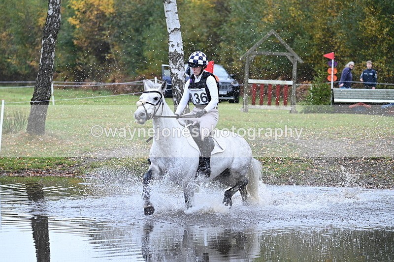 WJ7_0811 - 80cm Cam 2 Water Time 11:08 to 11:28