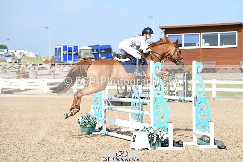 250725-165907-04060 - Cls 10 1.05m Amateur Quali